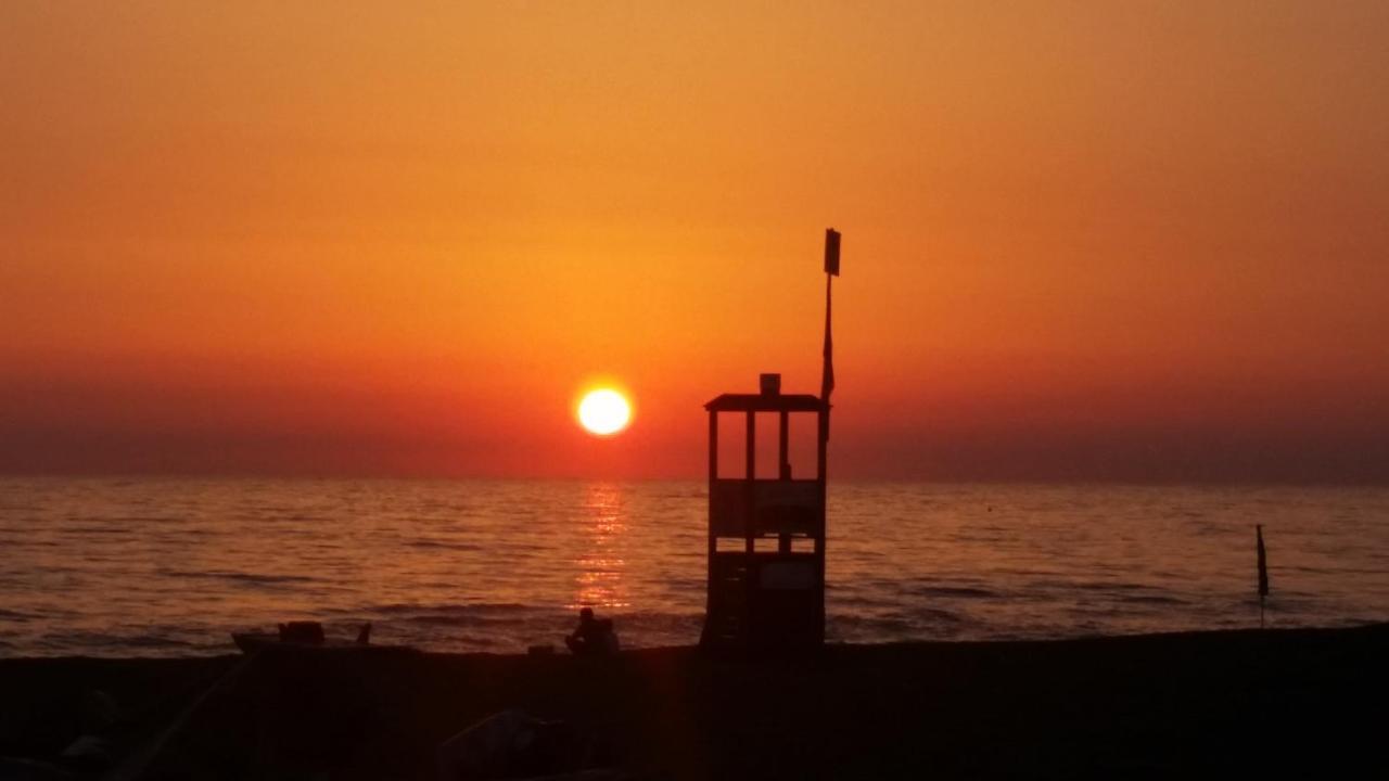 Alberto Quadrilocale A Soli 150M Dal Mare Marina di Castagneto Carducci Esterno foto